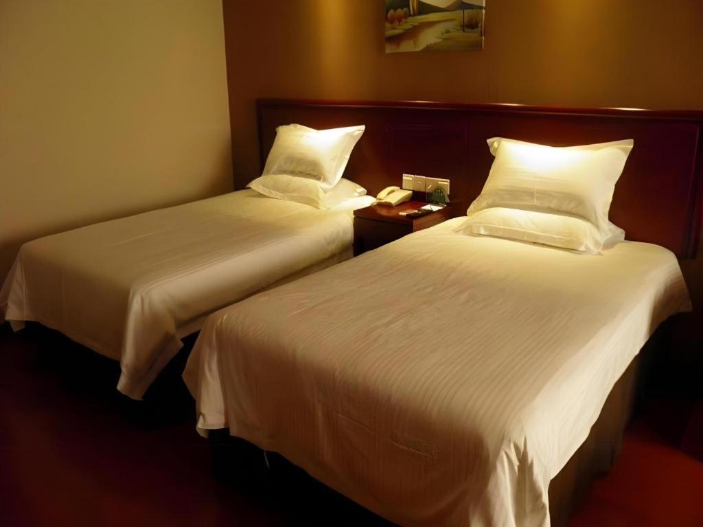 Greentree Inn Xi'An Bell And Drum Tower Food Street Ancient City Wall Ximen Express Hotel Extérieur photo