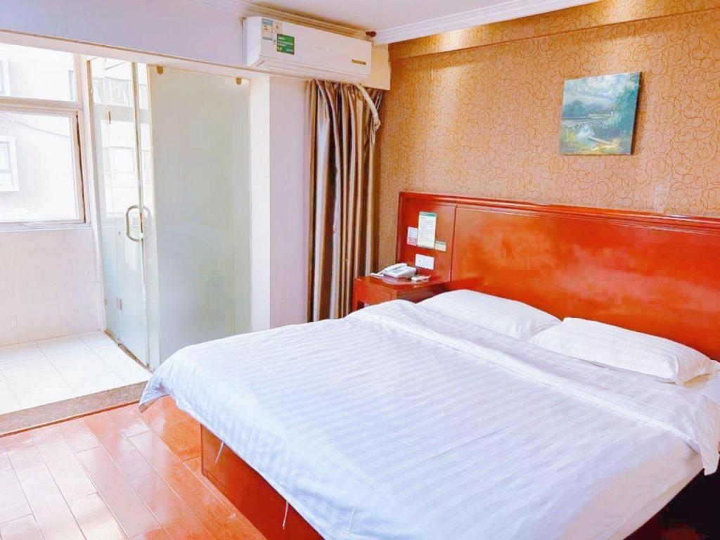 Greentree Inn Xi'An Bell And Drum Tower Food Street Ancient City Wall Ximen Express Hotel Extérieur photo